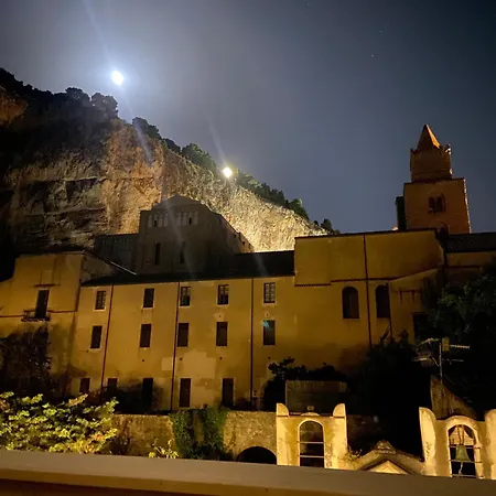 Maison Odile Guest house 4*